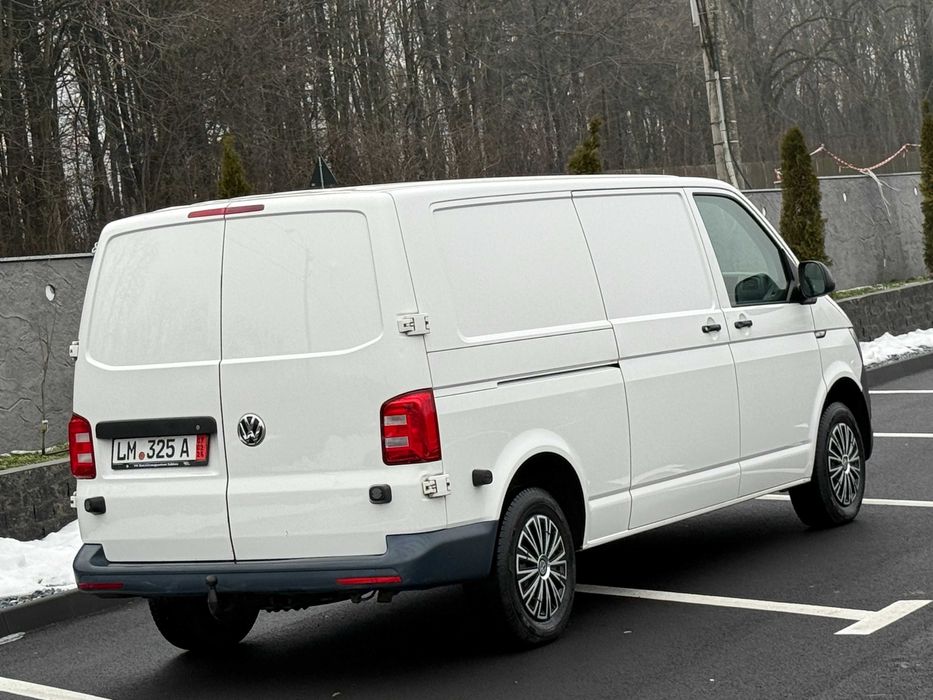 VW Transporter T6 Lung 2.0TDI 150 CP  Manual 2018 Km Reali