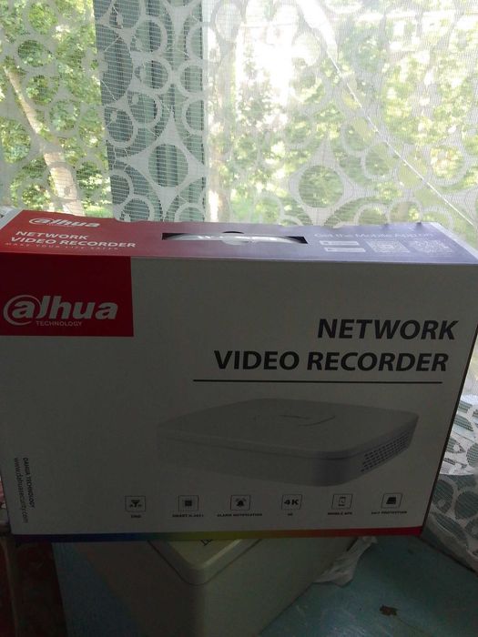 Комплект Супер цена. Новый! NVR Dahua 4 канальный. +Камера Dahua 4mр.