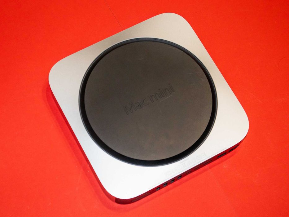 Mac Mini A1347 16GB RAM, 240GB SSD, i5 - отлично състояние