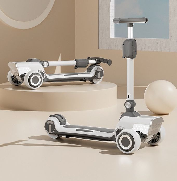 Электросамокат детям 3-10 лет. 8км запас хода. Блютуз музыка, подсвет.