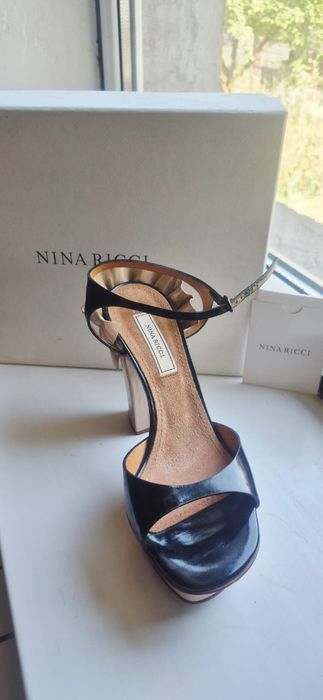 Босоножки Nina Ricci