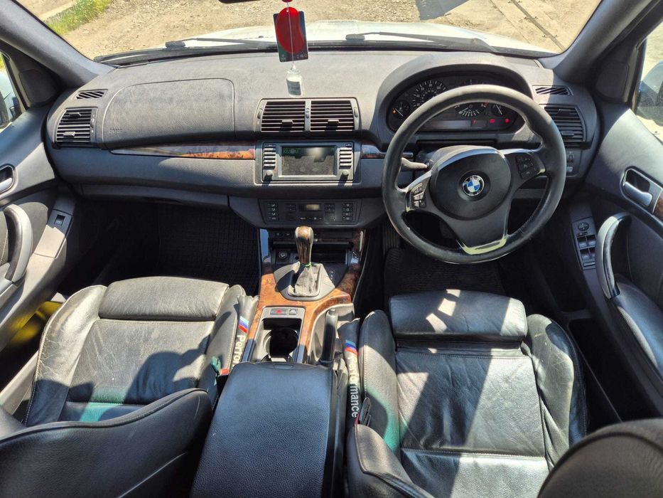 Dezmembram BMW X5 E53 3.0 D 218 cp automat