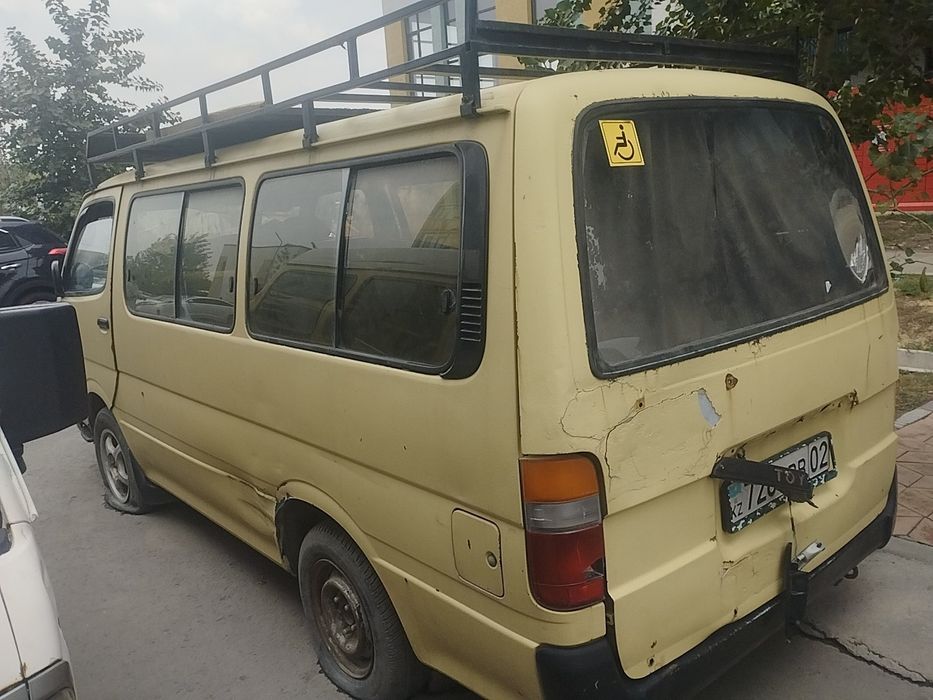 Тойота Хайс сатылады