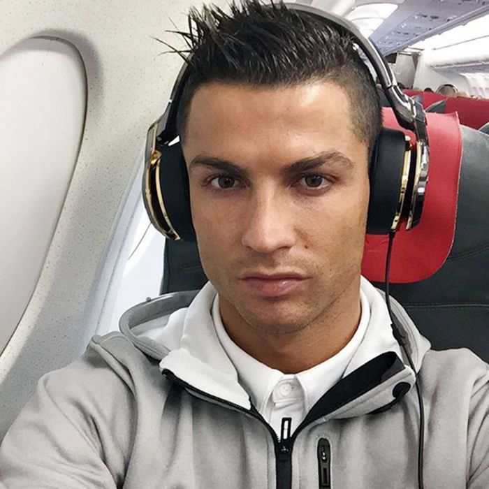 Эксклюзивные наушники ROC Monster от Криштиану Роналду