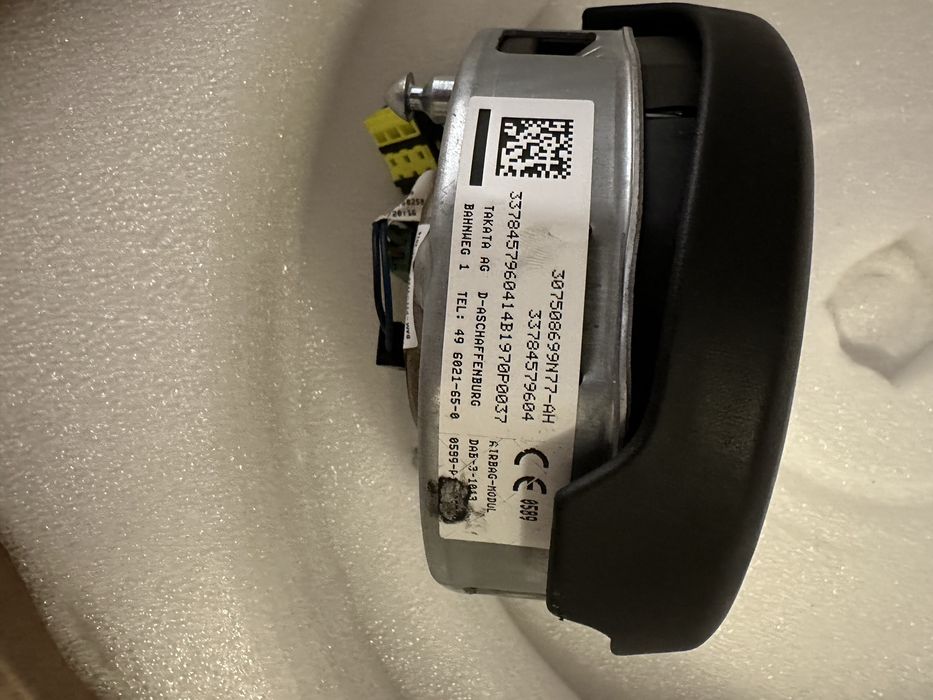 Волан БМВ ф30 ф32 ф33 М4 Карбон