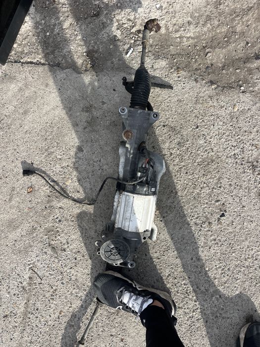 Влектрическа рейка за Audi A3 2010-