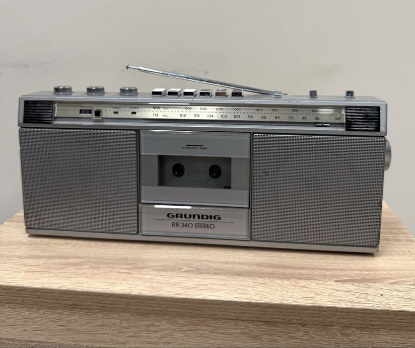 Радиокасетофон GRUNDIG RR 340