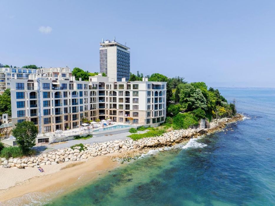 Дава се под наем Едностаен апартамент в Бургас, Славейков - 35 кв.м за 348.84 € - Снимка #6