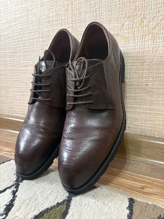 Мужские кожаные туфли