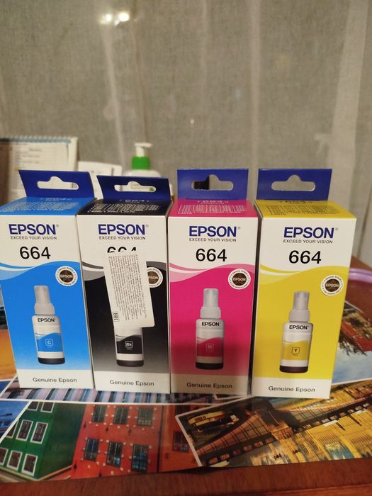 Краски для принтера Epson.