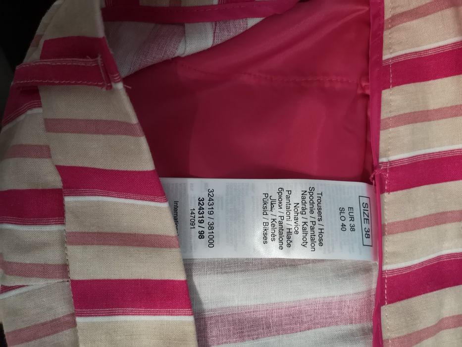 Pantaloni largi Orsay M