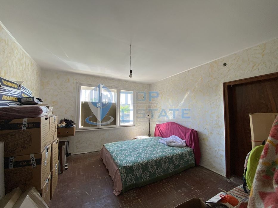 Продава се Къща в Павликени - 800 кв.м за 99 €/кв.м - Снимка #10