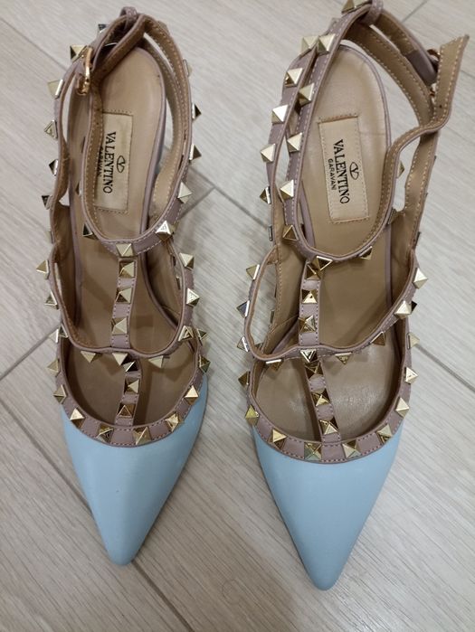 Женские туфли Valentino