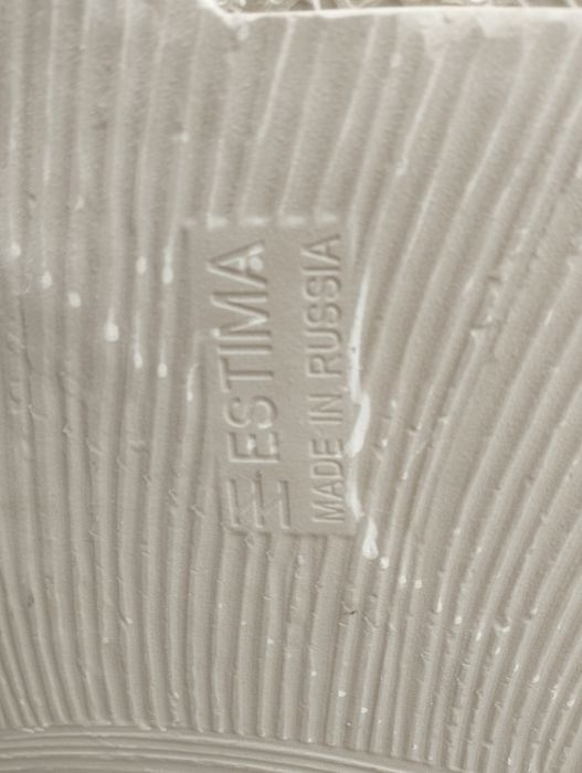 Отдам даром 3 КВ. М кафель