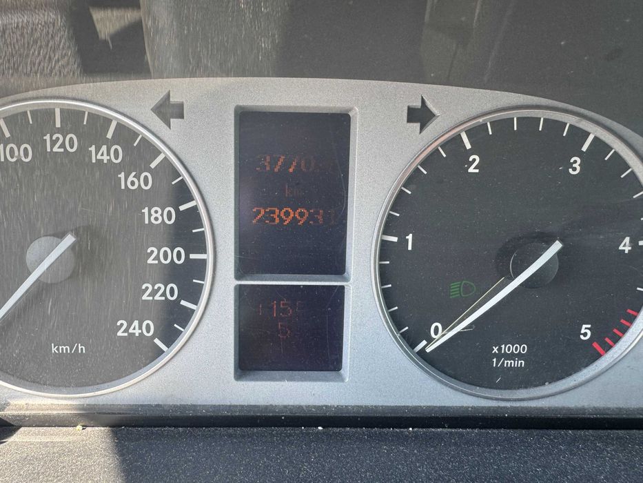 Dezmembrari Dezmembrez Piese piesa Dez auto Mercedes B 200 Class 2000 cmc diesel an 2008 euro 4