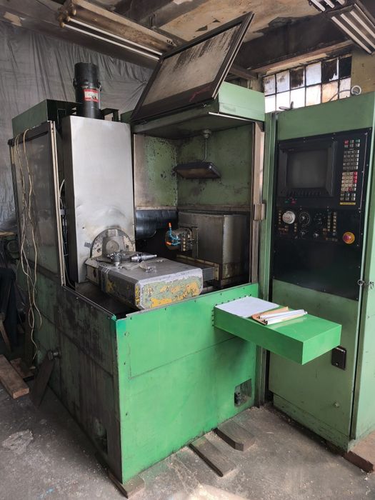 CNC фреза металообработваща машина