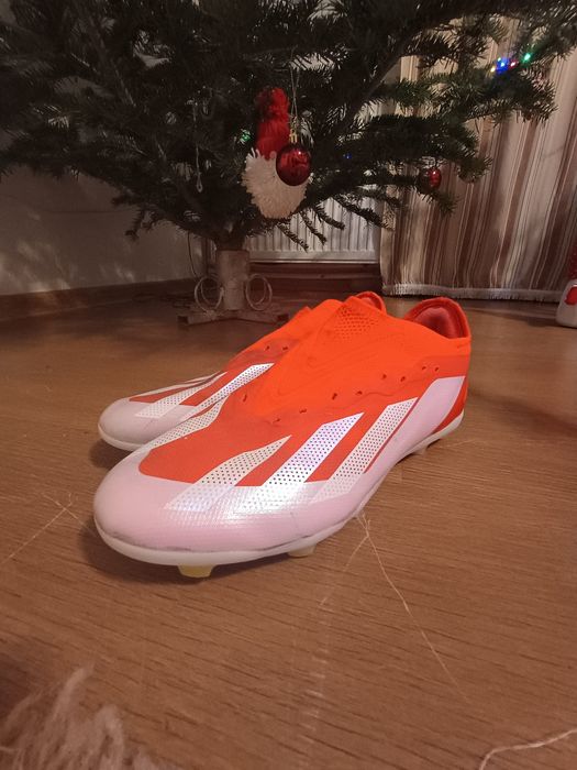 Vând ghete de fotbal crazy fast,mărimea 38,250 RON,nu ofer transport!