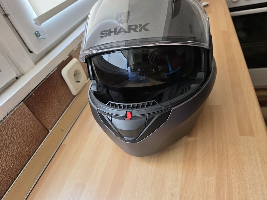 Модуларна Каска Shark