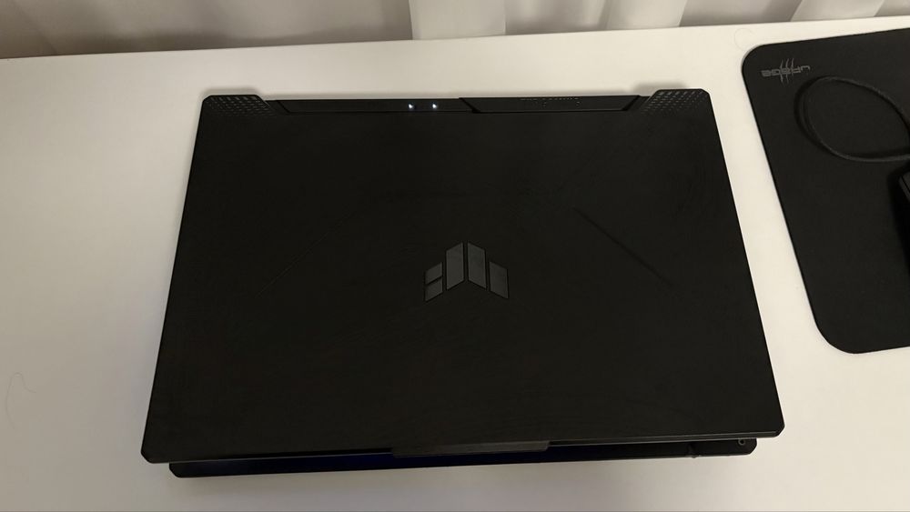Vand laptop gaming Asus