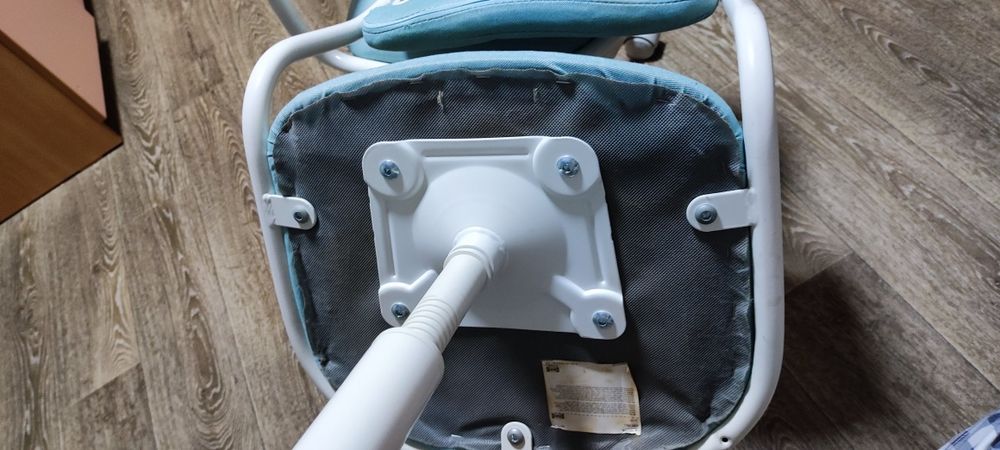 Продам детские стулья Икеа