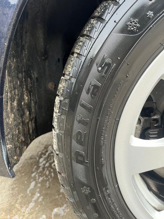 Vand 4 jante aliaj originale bmw cu cauciucuri de iarna