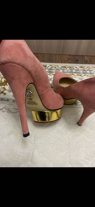 Туфли Charlotte Olympia