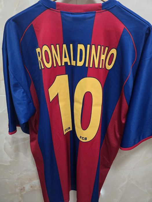 Tricou colecție cu Ronaldinho, etichetă, nepurtat