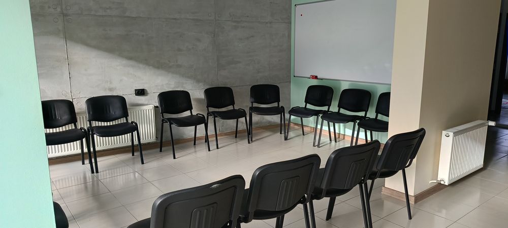 Дава се под наем Офис в Русе, Център - 50 кв.м за 69.36 € - Снимка #3