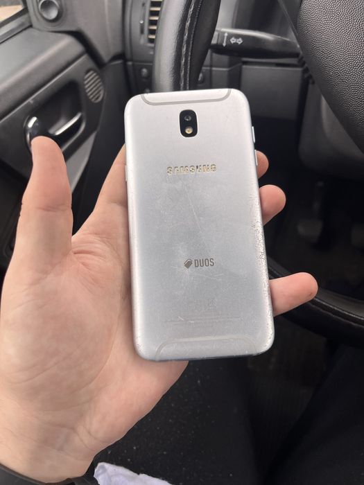 Vând Samsung Galaxy J5 2017”nu trimit”