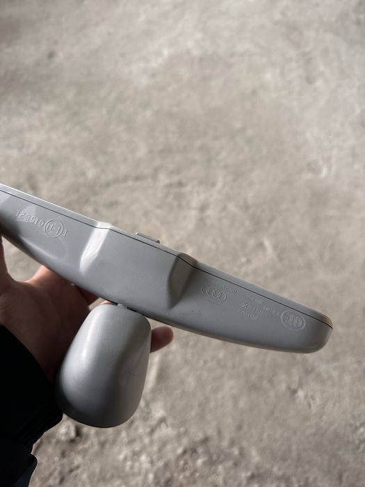 Огледало със затъмняване ауди а4 б7 / audi a4 b7