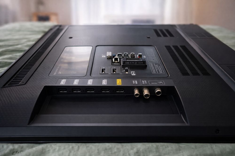 Телевизор Samsung Smart TV 40 дюймов