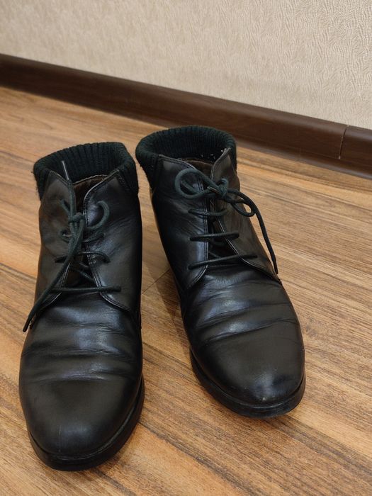 Кожаные ботинки 37