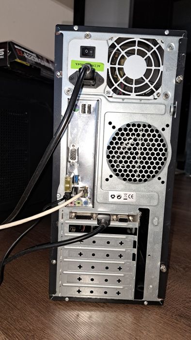 Calculator i3 pt office/ jocuri windows 10 licentiat