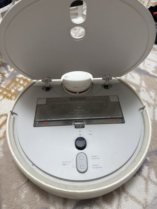 Xioami робот пылесос