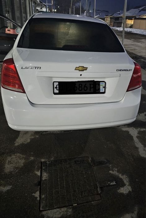 Авто машина лассети