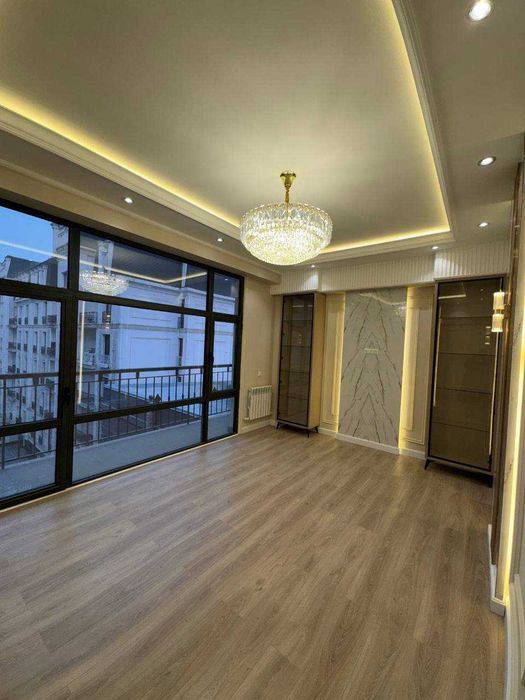 Продаётся новая 3-комнатная квартира в элитной новостройке класса «A»: