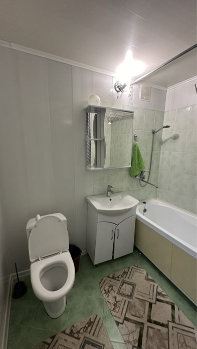 Продам 2 х комнатную район Тайги
