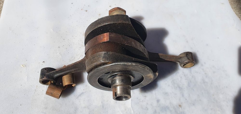 Коленвал мотоцикл "УРАЛ"