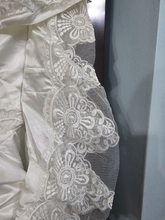 Rochie de mireasa Vintage din Satin