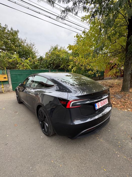 De inchiriat Tesla Model 3 / Model Y pentru Uber Bolt – Oradea