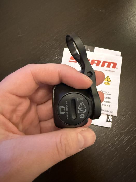 Maneta Sram AXS noua