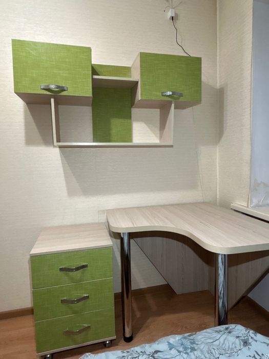 Мебель домашняя.