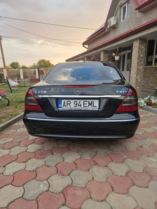 Mercedes E class 2009 w211