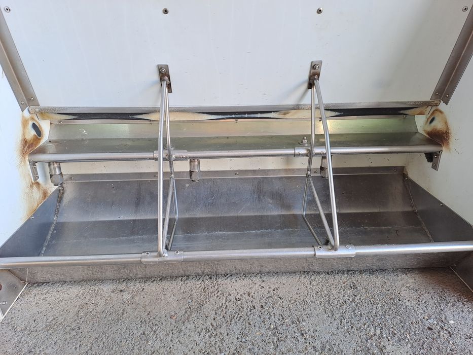 Hrănitoare Adepatoare Porci și Purcei Boxa Fatare Grătare din Fontă