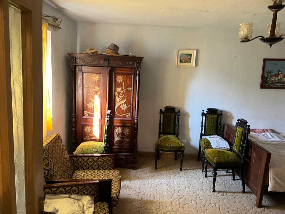 Casa de vanzare 4300 mp teren, sat Beciu, jud. Vrancea
