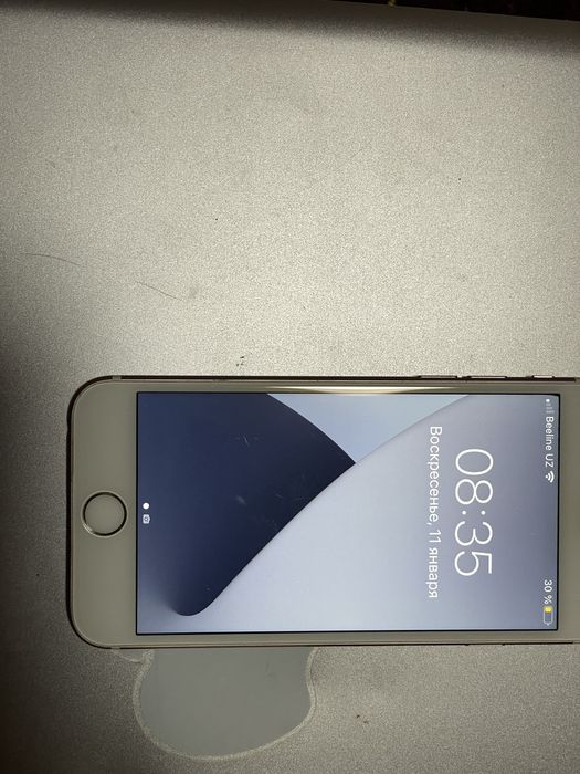 iPhone 6s аёл киши ишлатган.