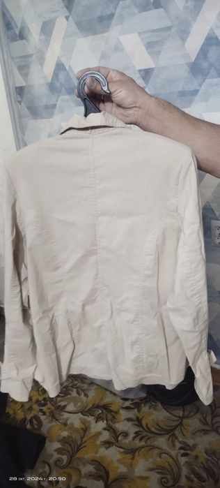 Продам женские вещи