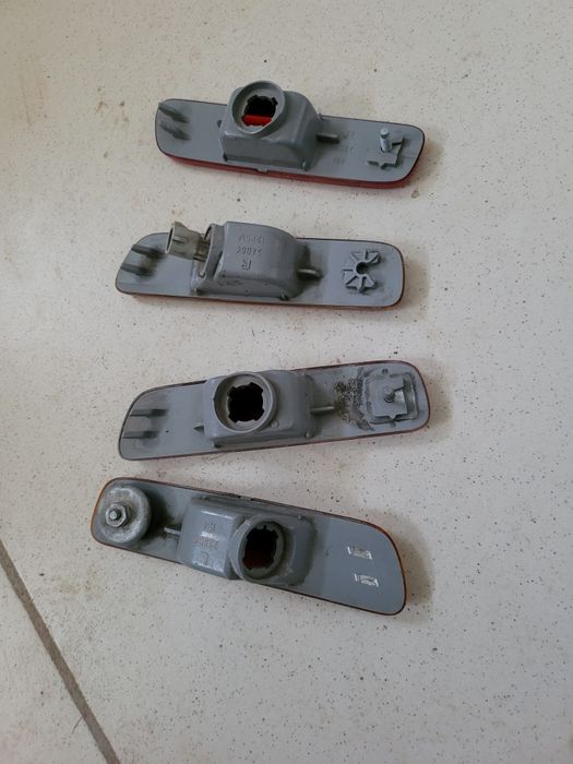 Катафоты на Lexus RX300