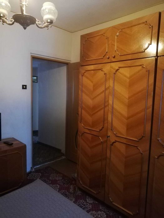 Apartament 3 camere decomandat Calea Bucuresti