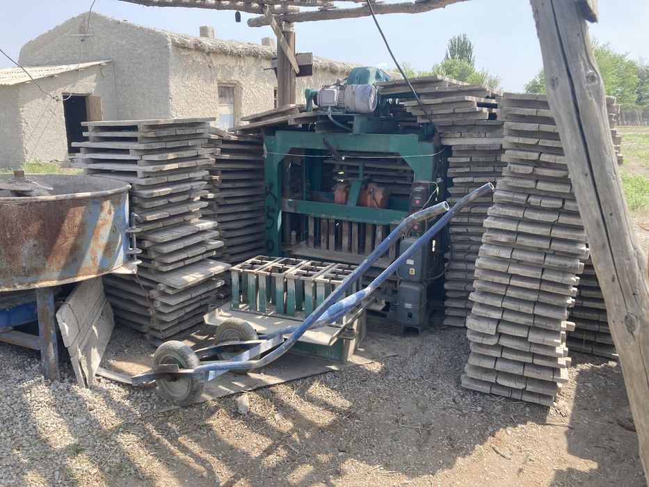 Шлакаблочный станок
